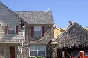 Roofers in Oakland County
